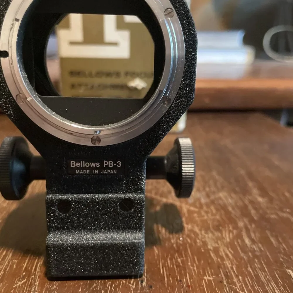 NIKON PB-3 FOCUSING BELLOWS FOR MACRO PHOTOGRAPHY